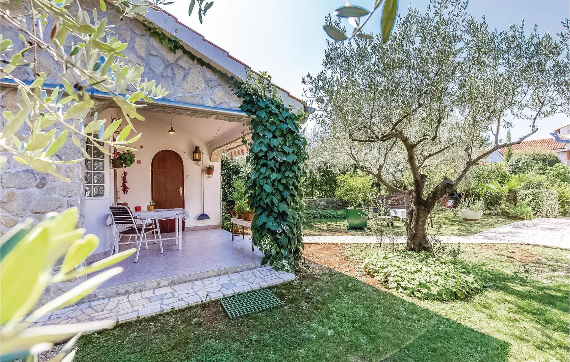 Lovely Apartment In Krk With Wifi Brzac 외부 사진
